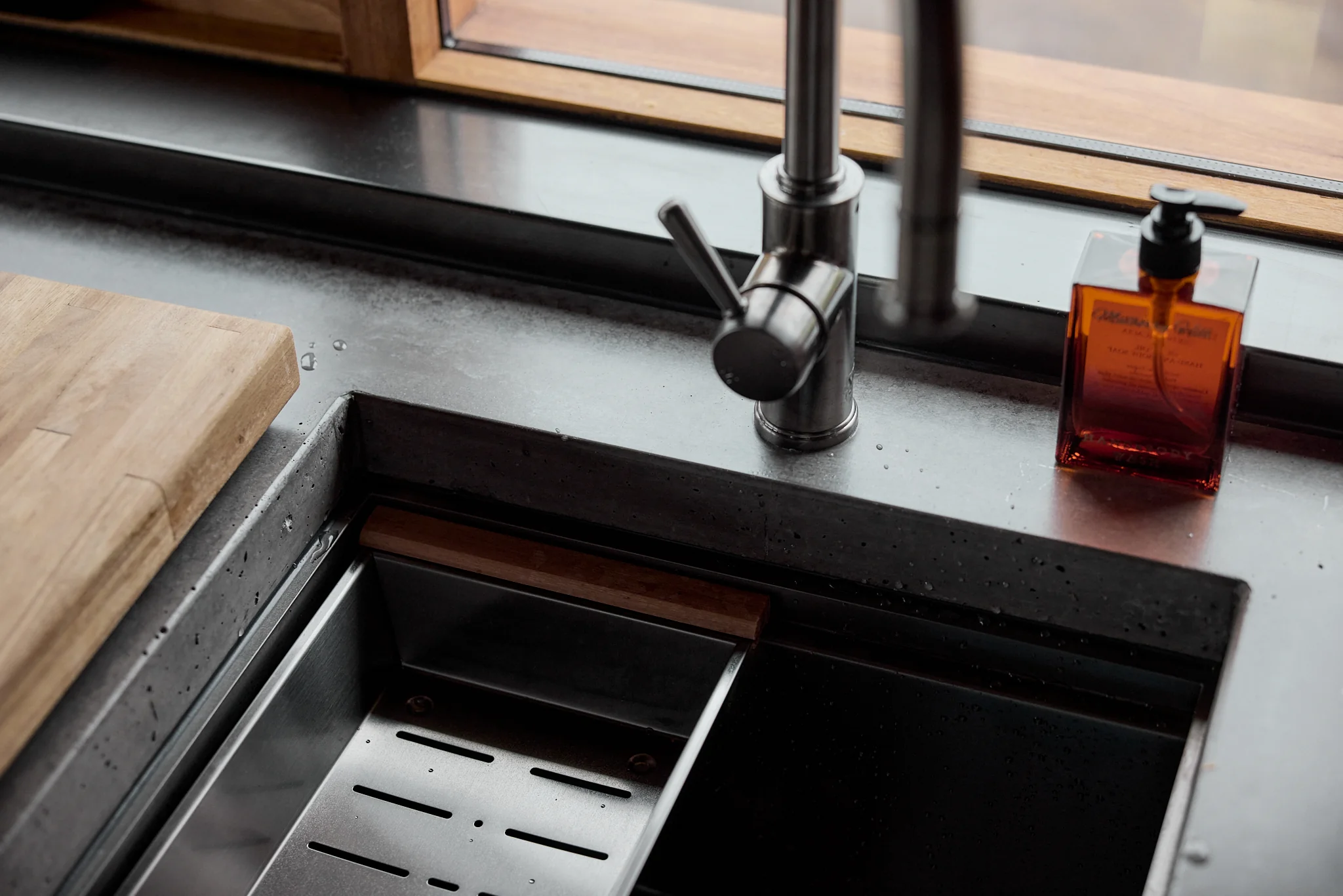 Ample Weekender - Basalt - Image 8