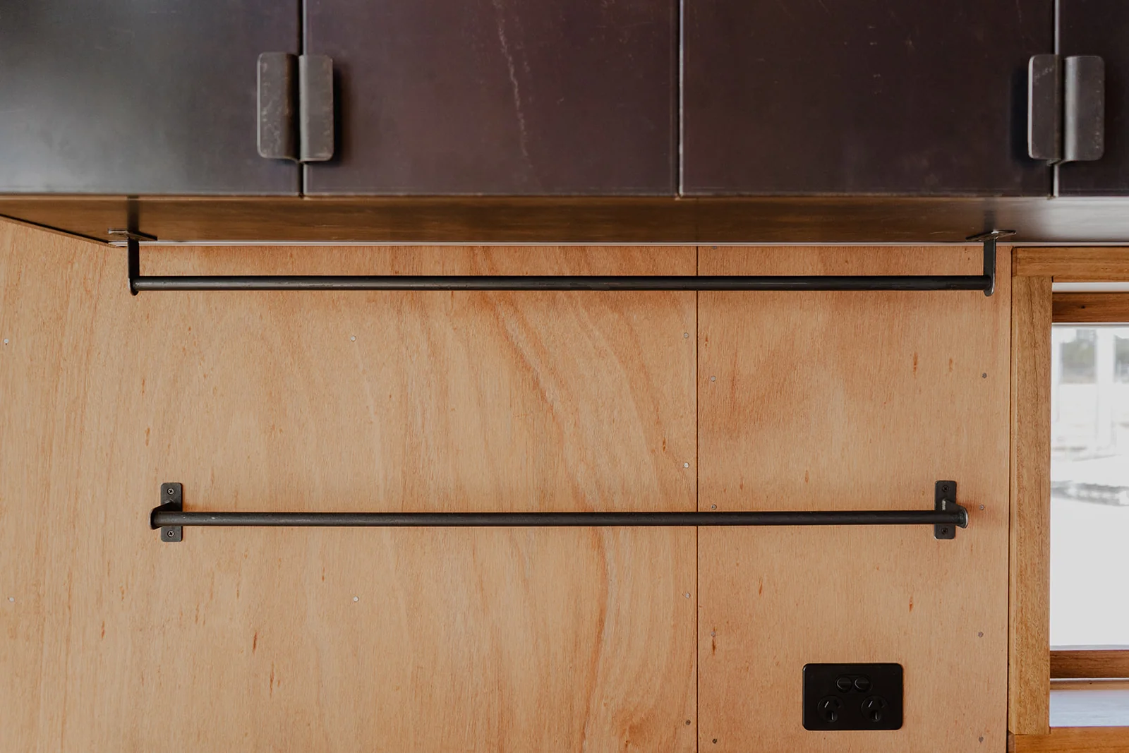 Ample Brumby Stradbroke - Image 3