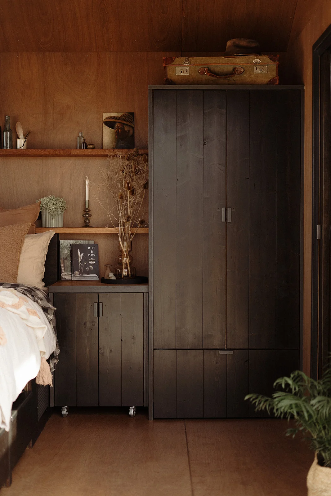 Ample Little Fella - Image 13