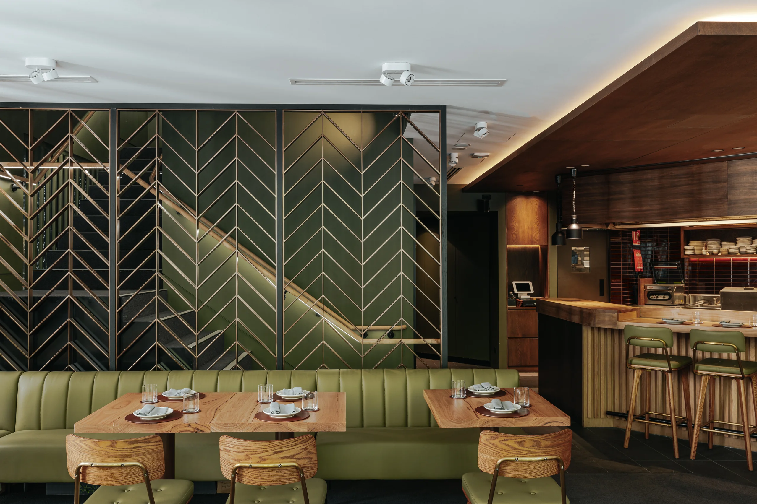 Farmers Daughters Collins Street - Image 2