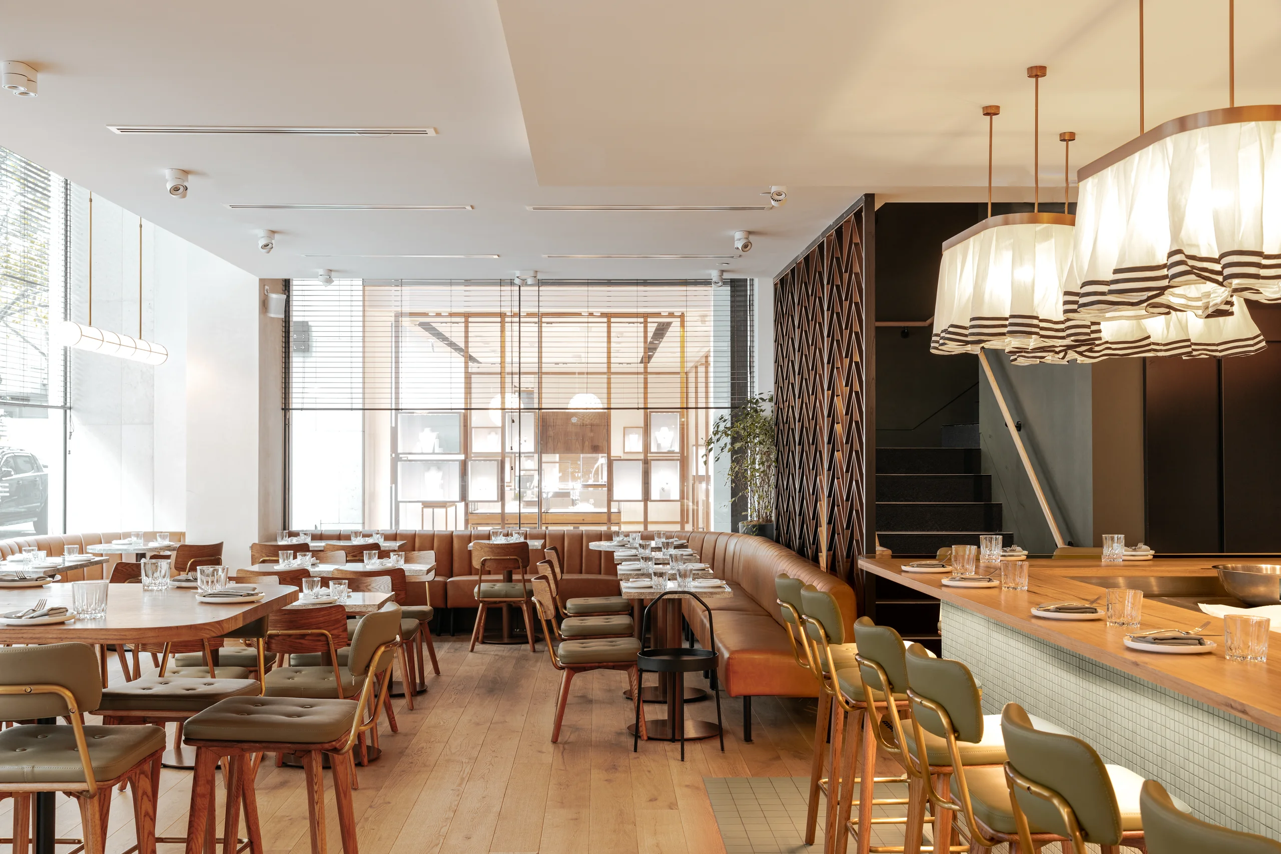 Farmers Daughters Collins Street - Image 11