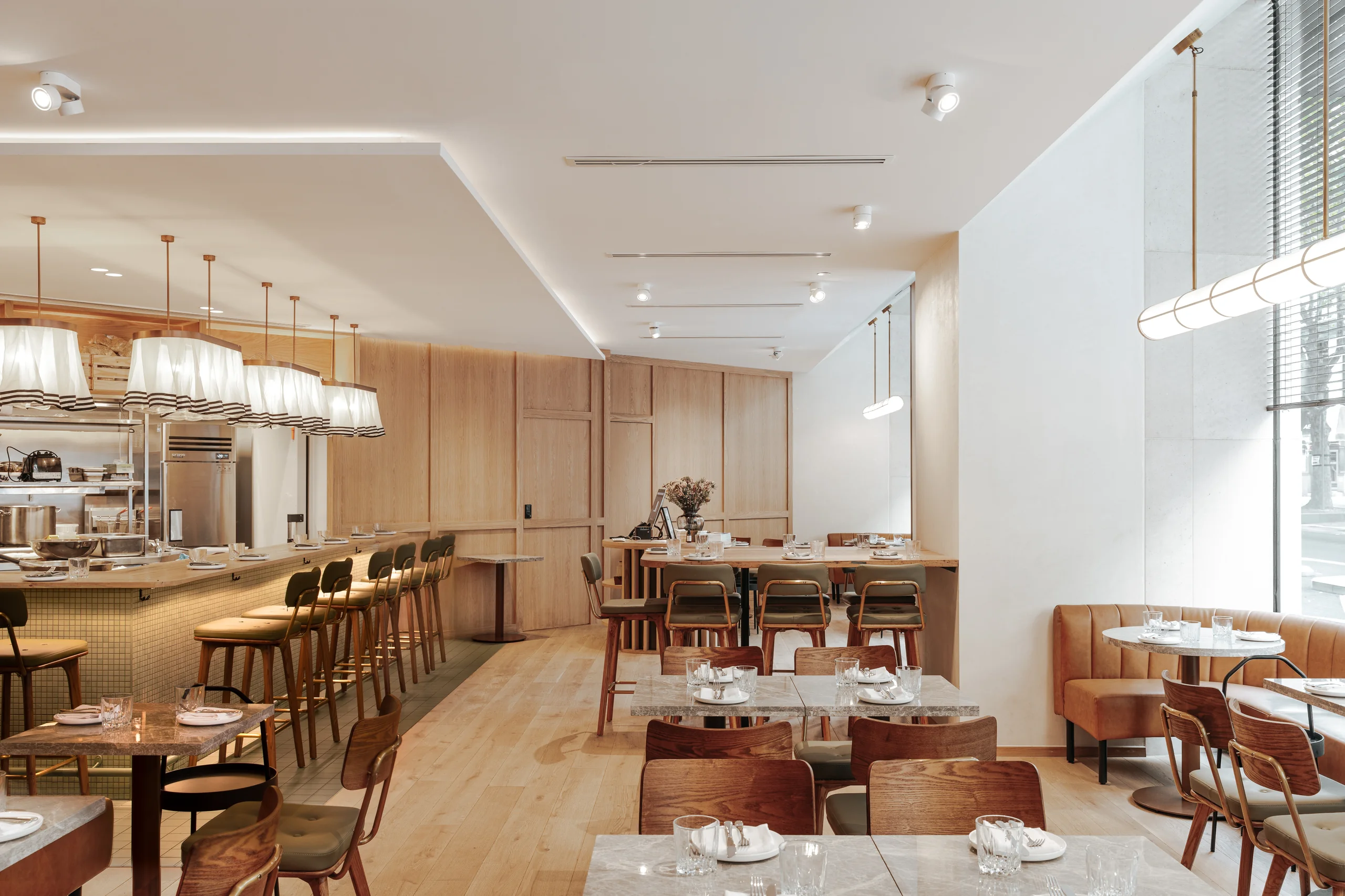 Farmers Daughters Collins Street - Image 12