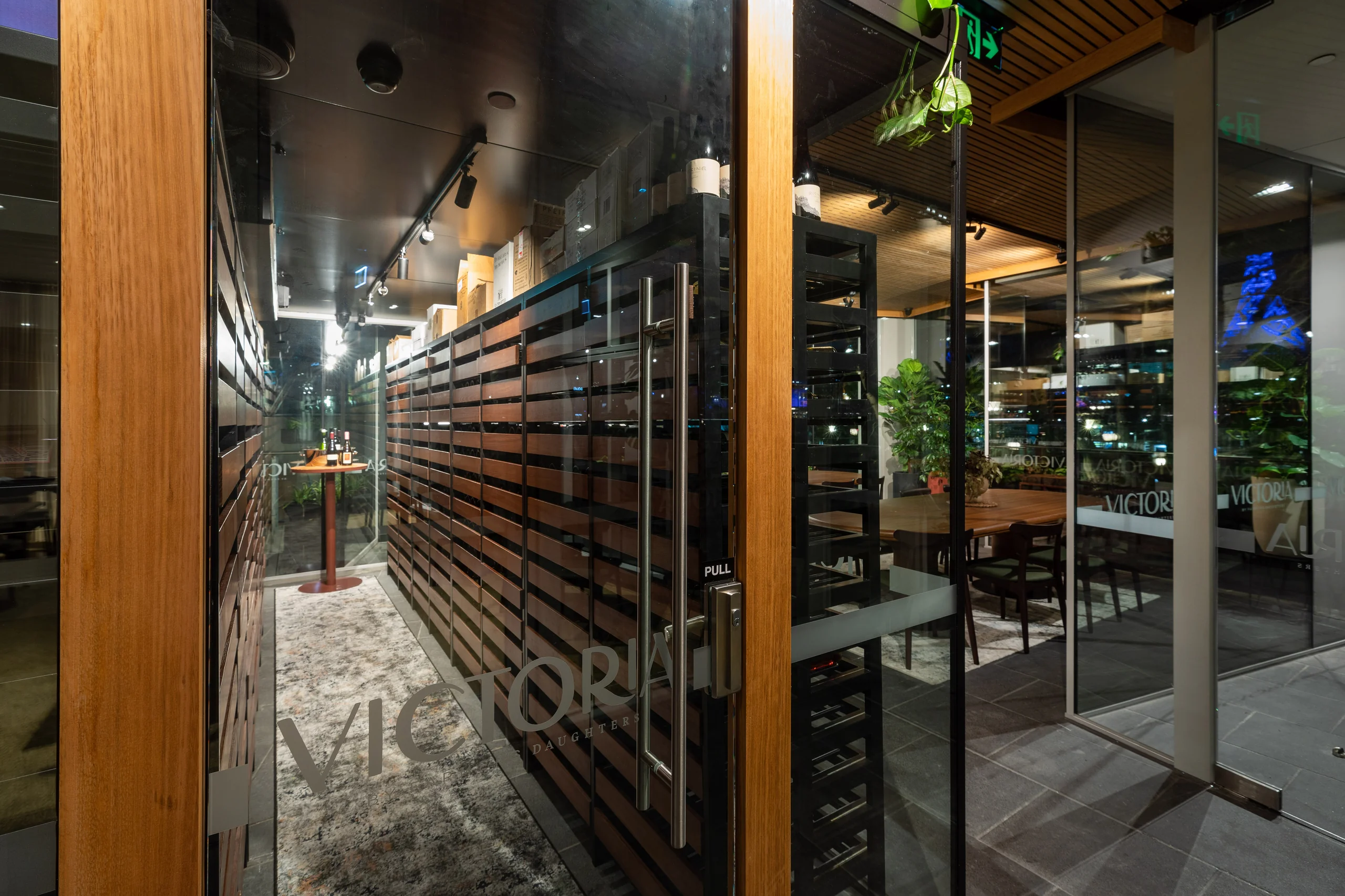 Farmers Daughters Fed Square - Image 10