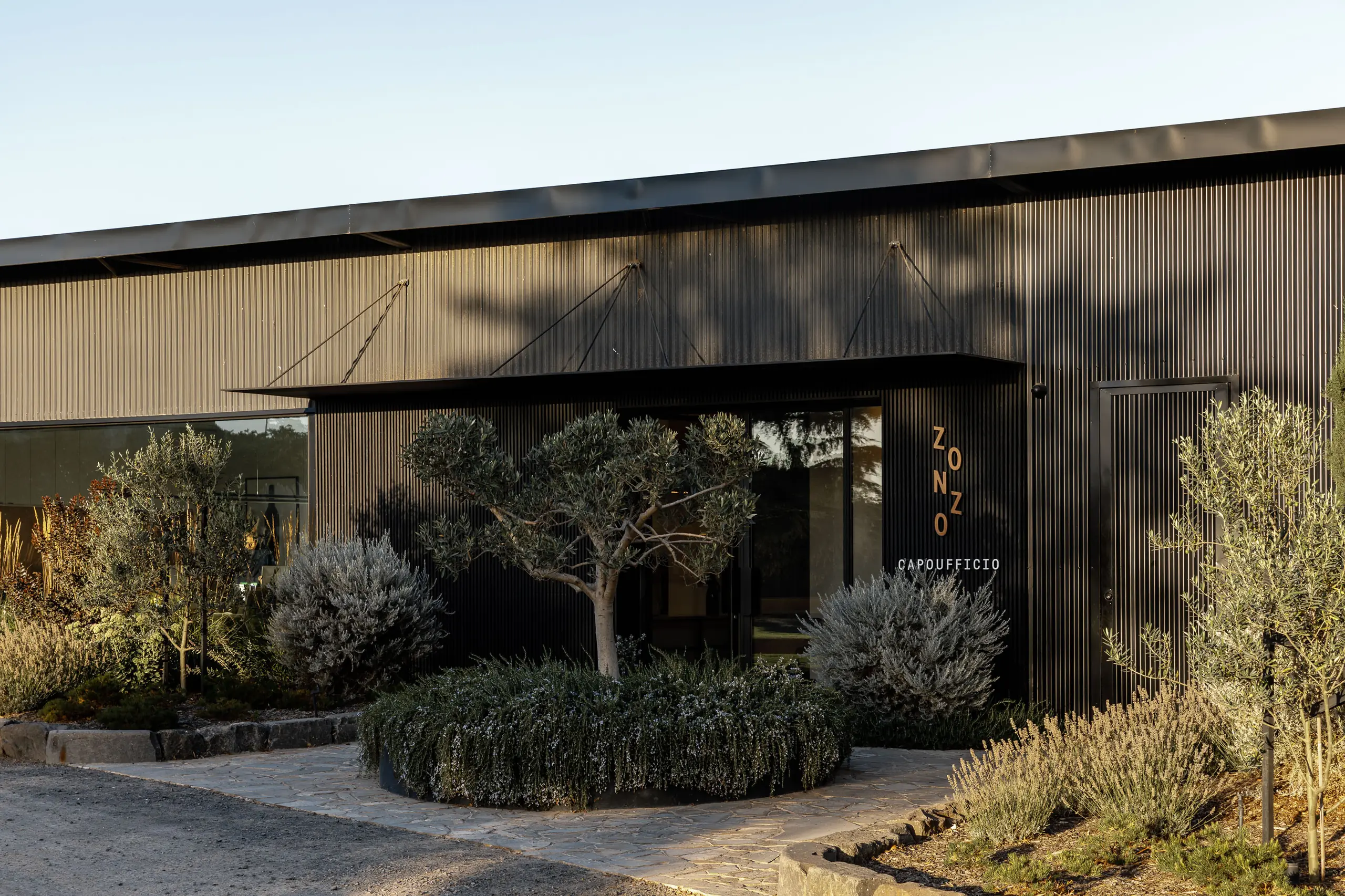 Zonzo Office - Image 5