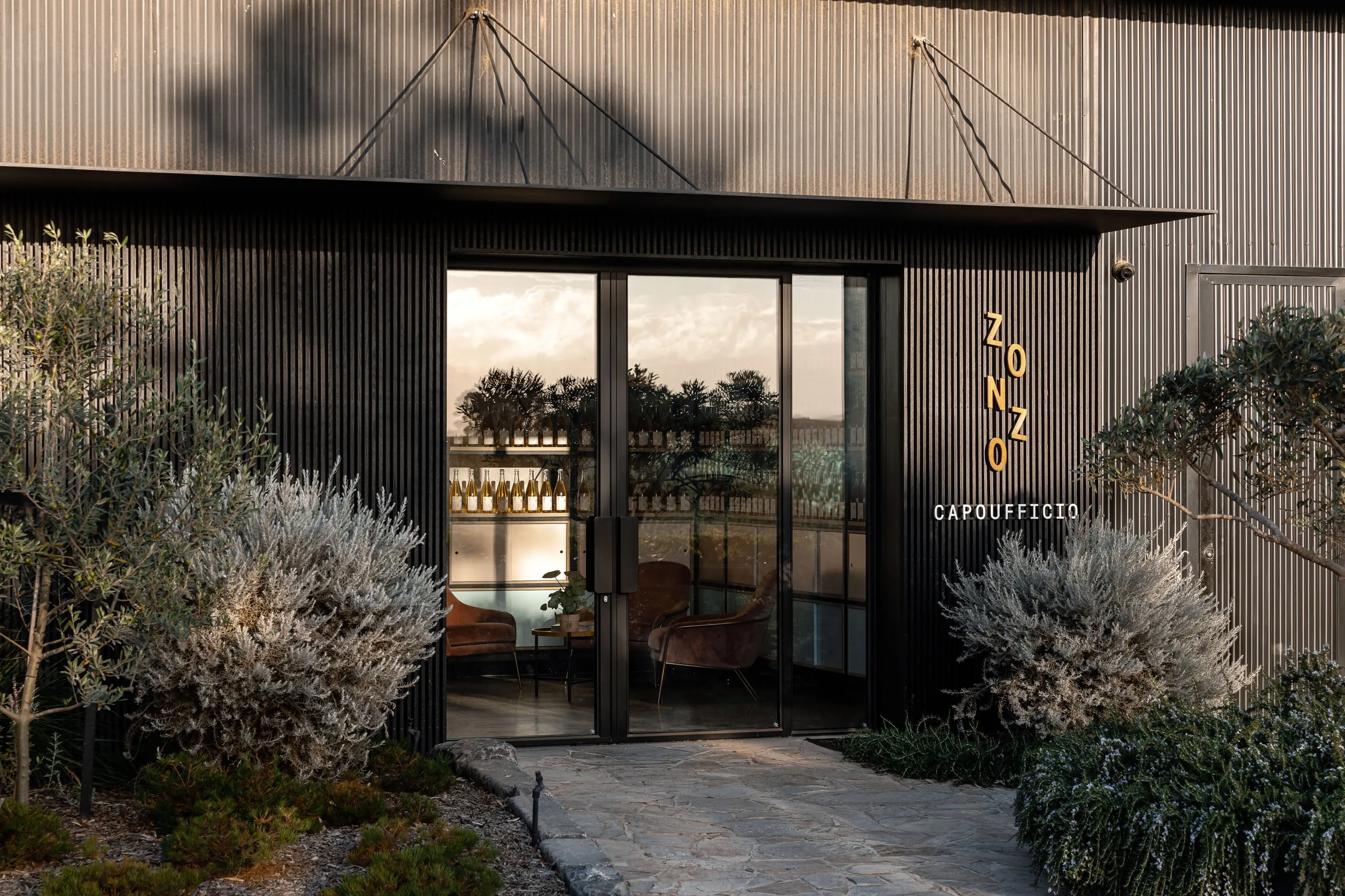 Zonzo Office - Image 7