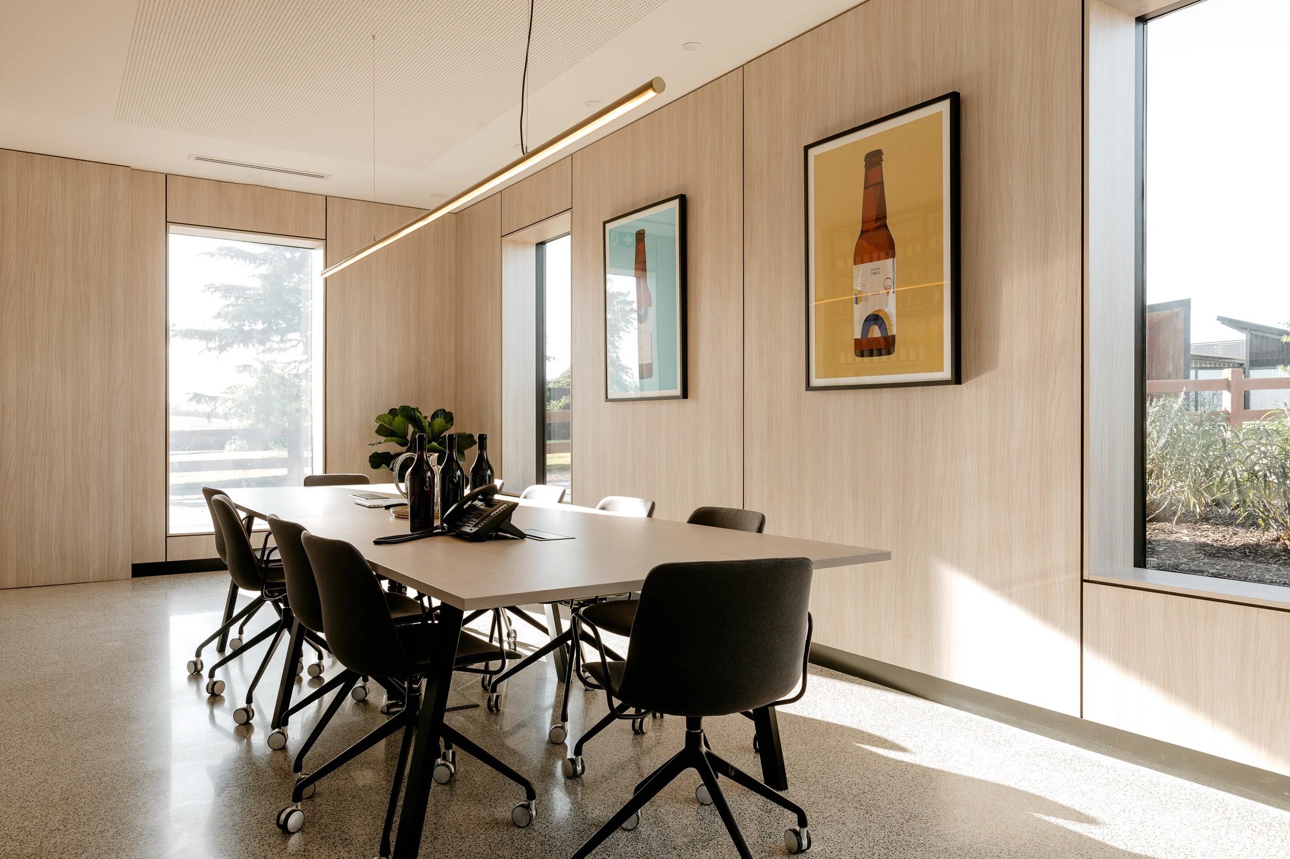 Zonzo Office - Image 17