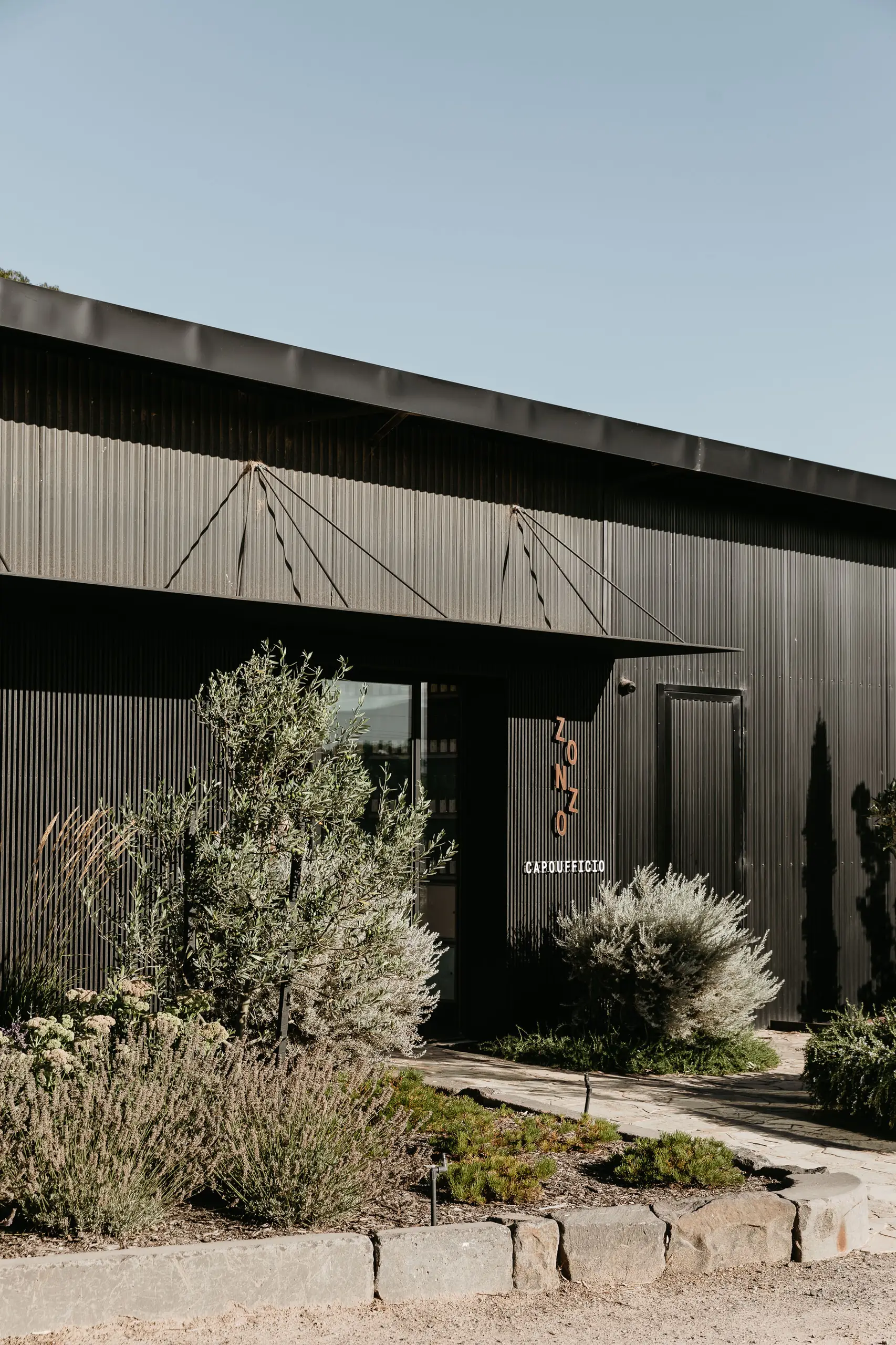 Zonzo Office - Image 20