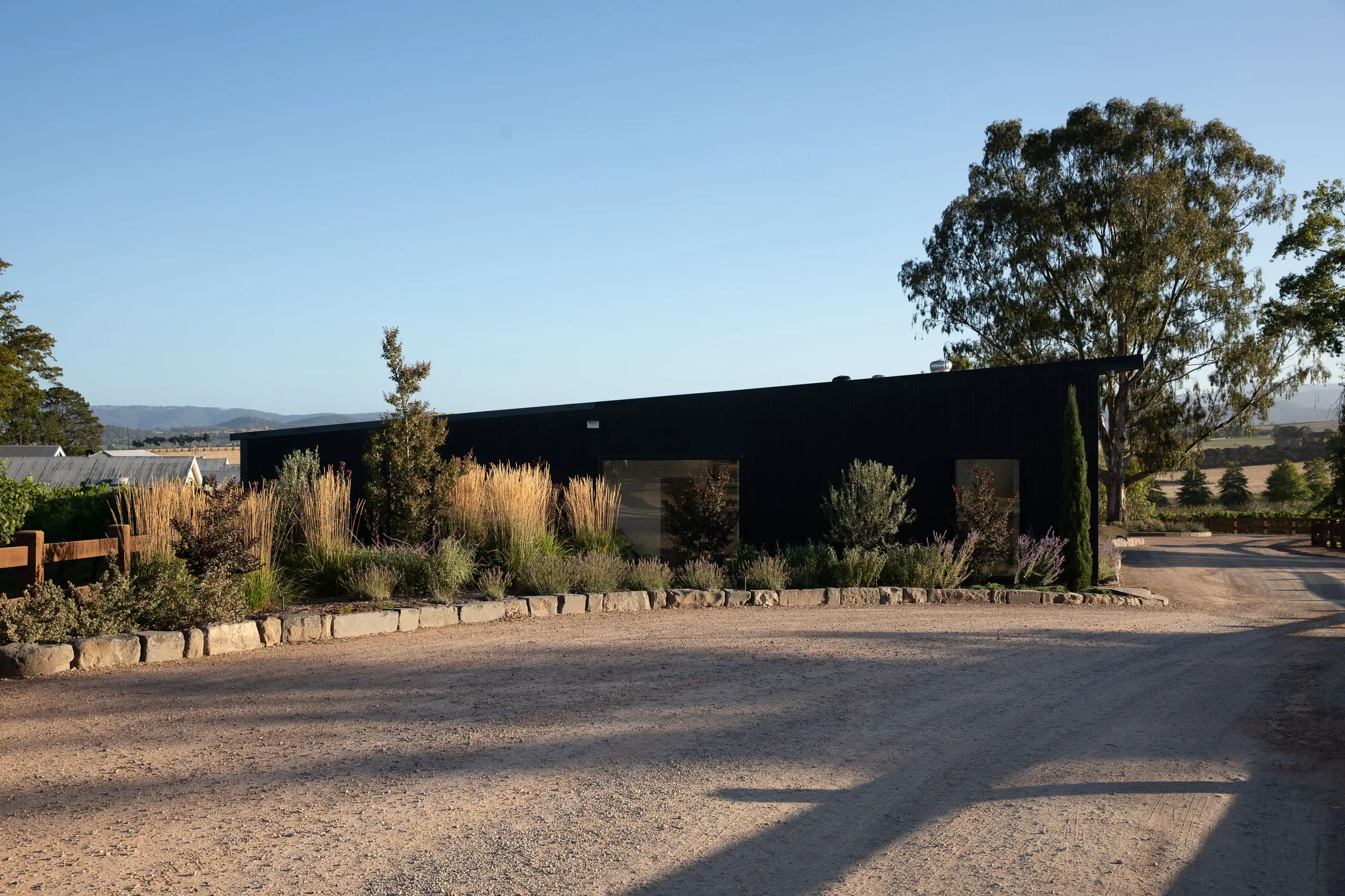 Zonzo Office - Image 28