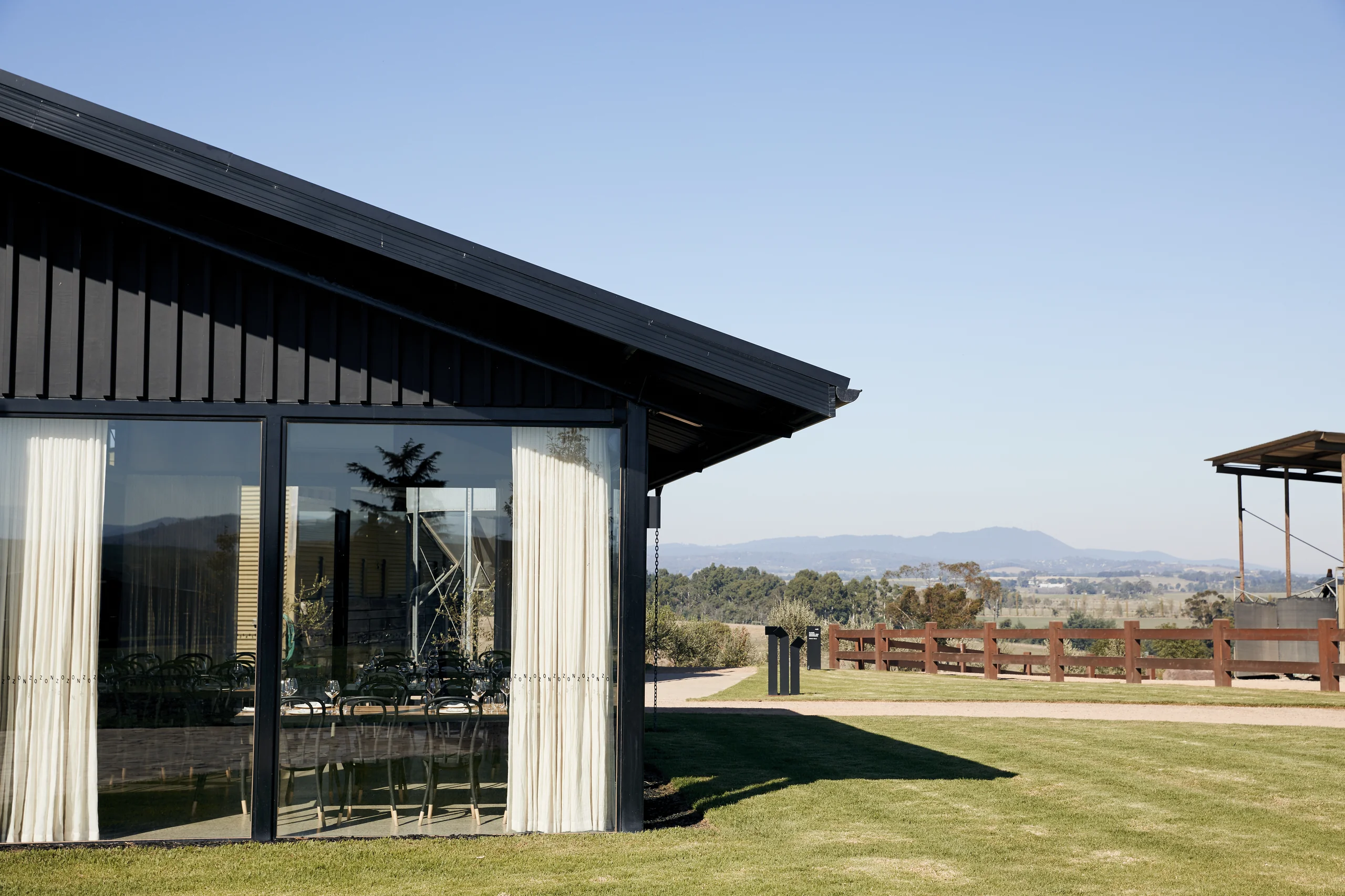 Zonzo Stables - Image 3